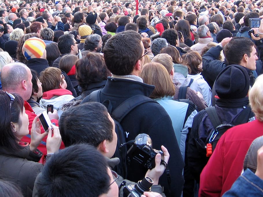 男, 黒, ジャケット, 人間, 観客, 質量, 人々, 人口, 群衆, 人々のコレクション