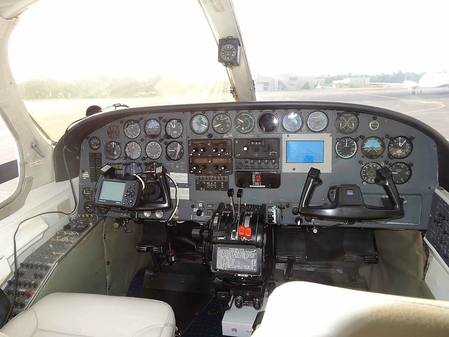 fly, cockpit, aviation, pilot, mode of transportation, airplane, air vehicle, transportation, control, vehicle interior