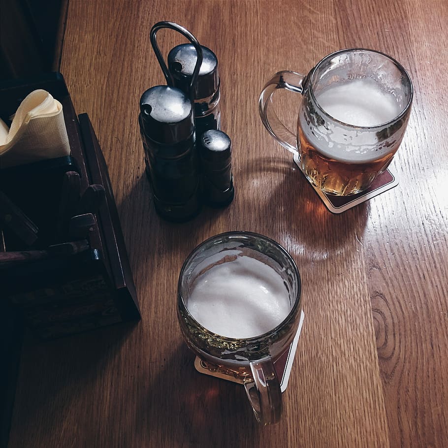 pub, Beer, drink, wood, table, wood - Material, brown, drinking glass, food and drink, salt shaker