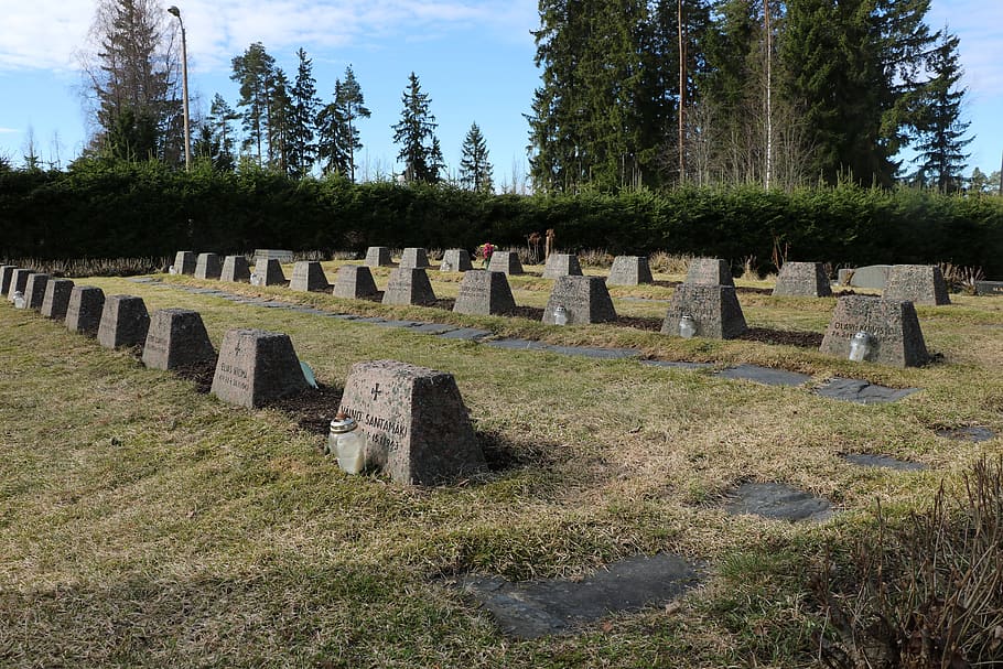 cemetery, grave, tree, tombstone, lawn, military cemetery, sankarihau to, plant, stone, history