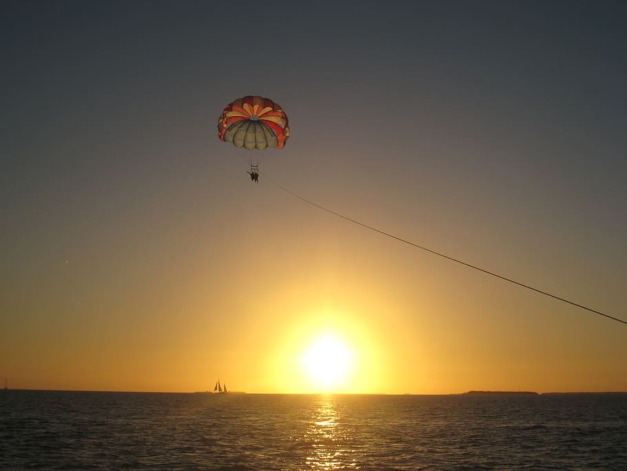 cielo, vela, mar, puesta de sol, aventura, deportes extremos, paracaídas, parapente, deporte, actividad de ocio
