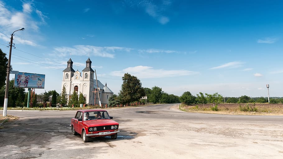Lada, Auto, Ucrania, rojo, montañas de los Cárpatos, transcarpática, carretera, verano, cielo, automóvil