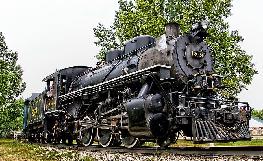 Canadian Pacific Railway, 2024, kereta hitam, transportasi kereta api, kereta - kendaraan, kereta api, moda transportasi, jalur kereta api, jalur, pohon