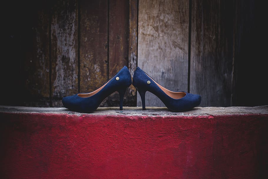 high heels, wood, old, no person, shoe, red, wood - material, body part, low section, pair
