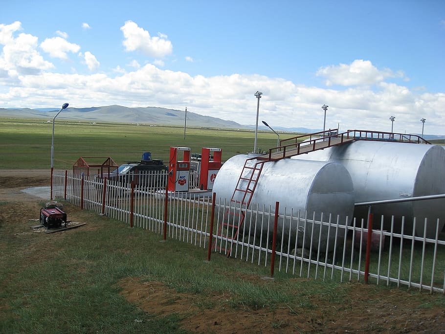 Mongolia, Steppe, Stasiun Layanan, Pompa, tank, transportasi, langit, hari, tidak ada orang, di luar ruangan