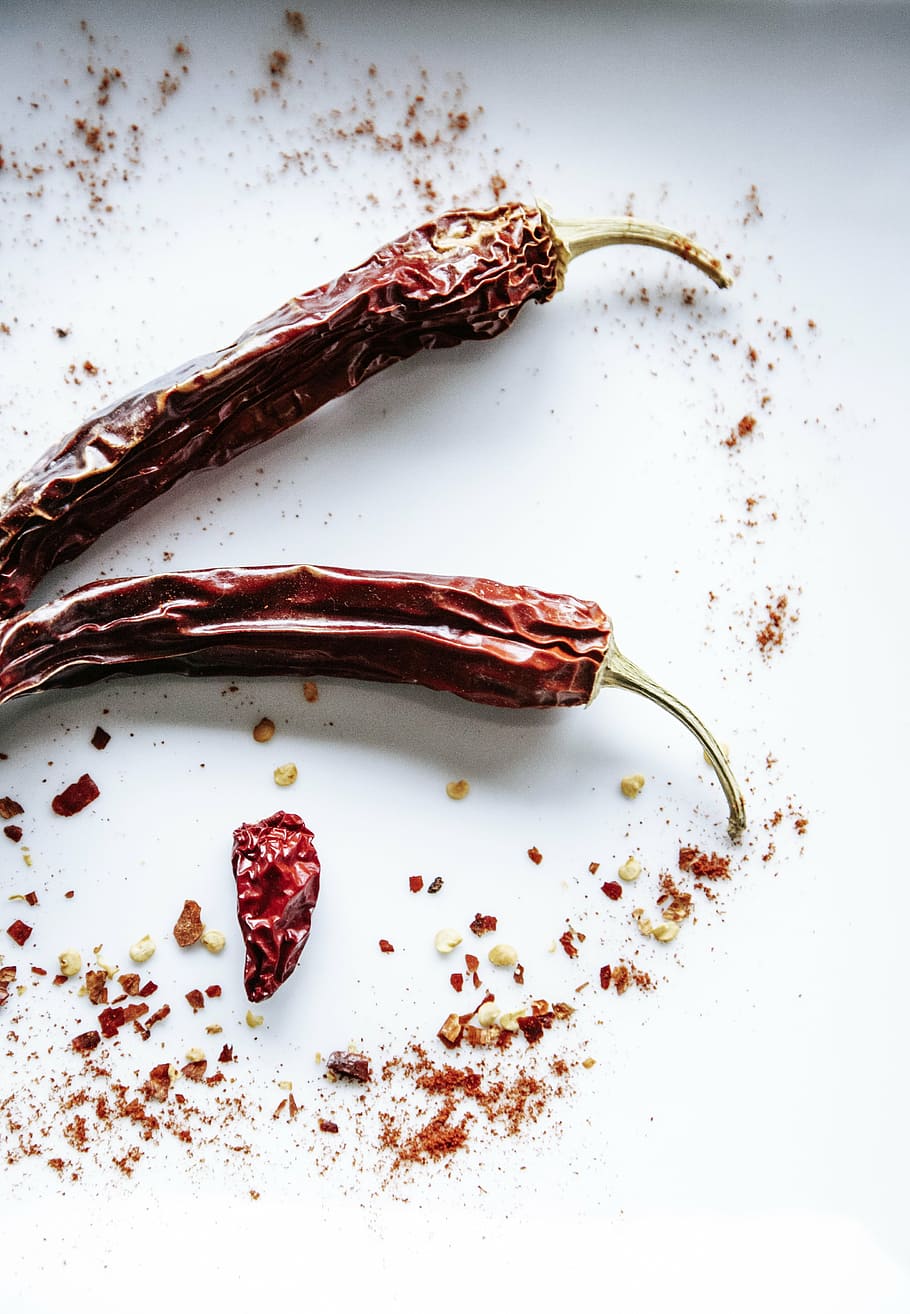 two dried chilies, pepperoni, pepper, sharp, sharpness, spice, chilli, chili, food, close-up