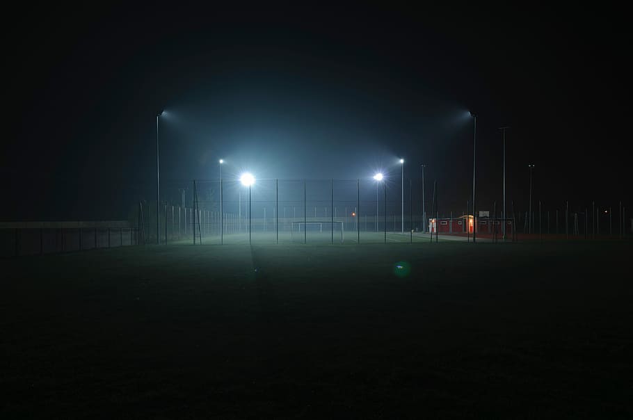 lapangan sepak bola, empat, lampu, lapangan, Sepak Bola, malam, stadion, gelap, lampu sorot, menyala