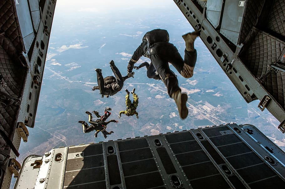 people skydiving, daytime, parachute, skydiving, parachuting, jumping, training, military, para-rescuers, skydivers