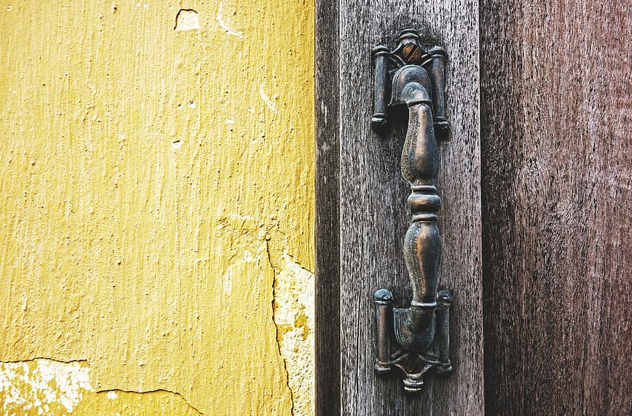 Pegangan pintu berwarna kuningan, pintu, pegangan, kayu, logam, bahan, tua, cat, pengelupasan, kasar