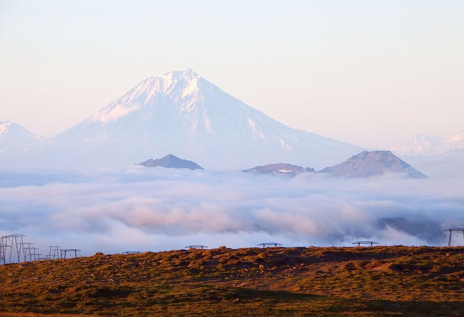 mirage, mountain range, mountains, volcanoes, ridge, dahl, sunrise, early morning, haze, fog