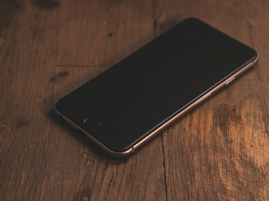 space, gray, iphone 6, displaying, black, screen, brown, wooden, surface, table