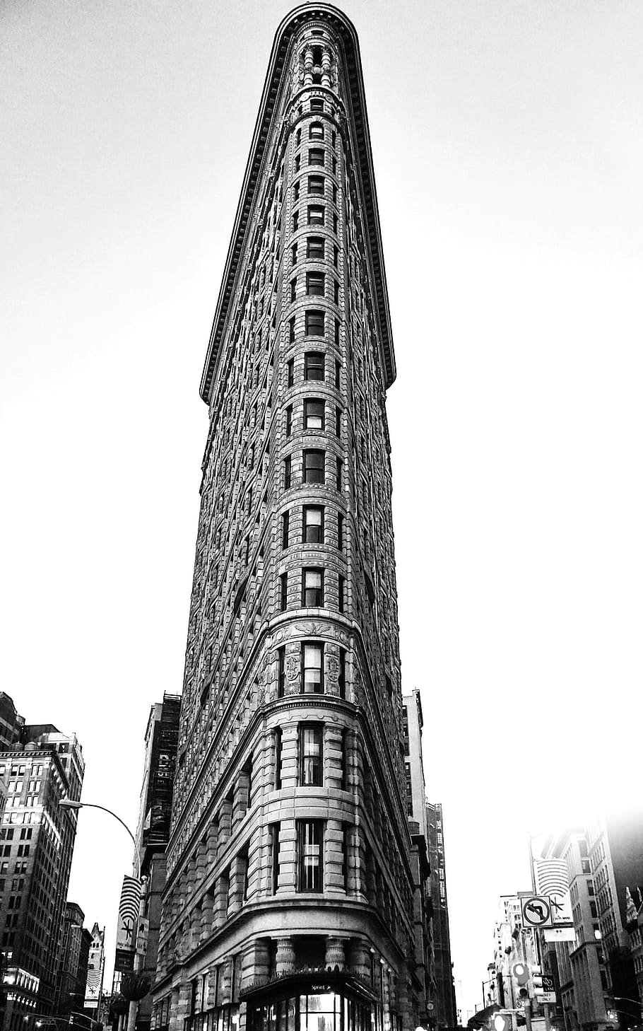 fotografía en escala de grises, edificio flatiron, nuevo, york, nueva york, estados unidos, manhattan, rascacielos, horizonte, edificio