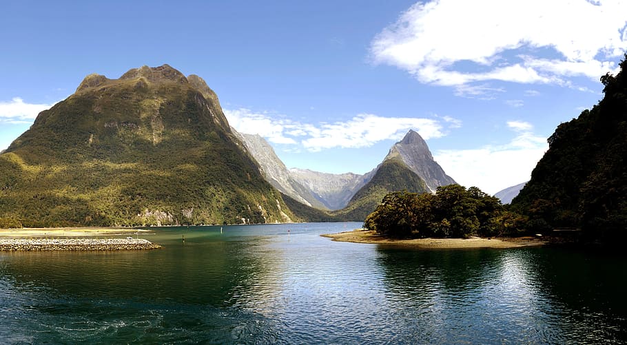 Milford Sound, Nova Zelândia, fotografia de montanha, agua, montanha, beleza natural, paisagens - natureza, céu, cena tranquila, tranquilidade