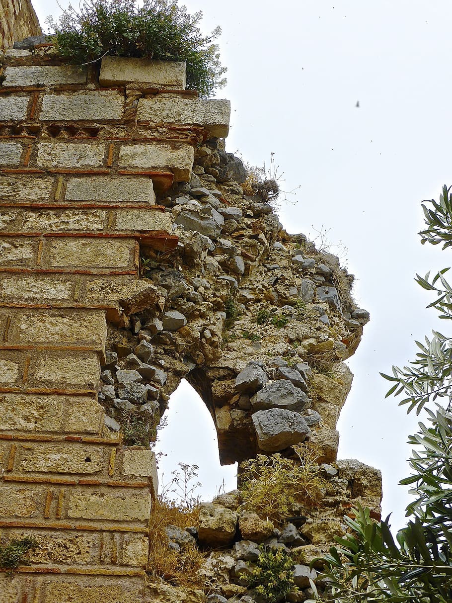 ruins, derelict, bricks, crumbling, old, disintegration, damage, rubble, mystras, architecture