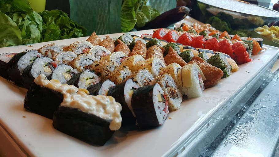maki roll platter, sushi, japanese, seafood, salmon, rice, delicious, shrimp, raw, ginger