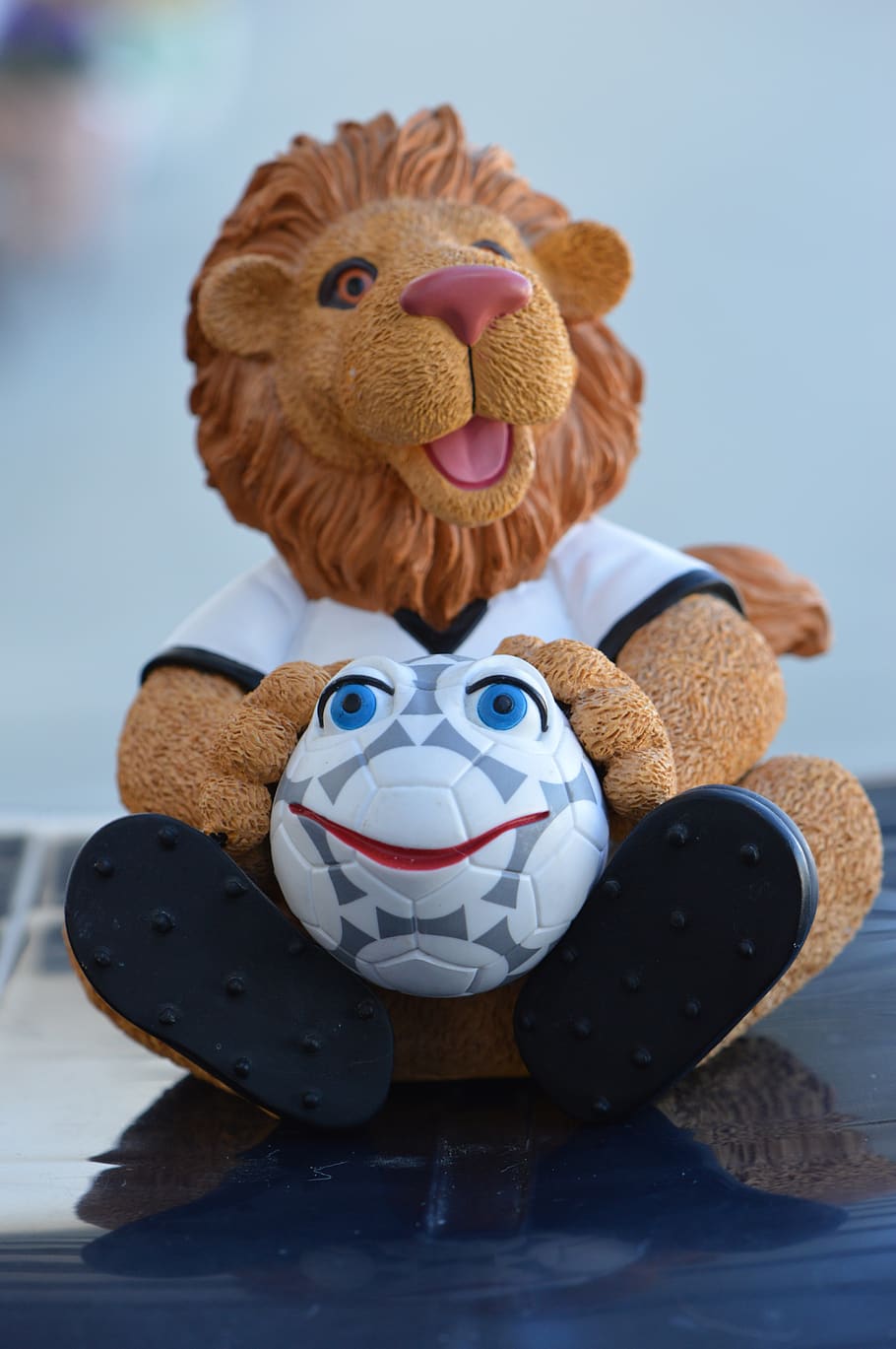 goleo, football, 2006, lion, world cup final 2006 berlin, world cup, representation, toy, stuffed toy, creativity