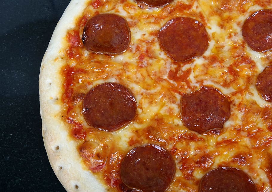 pepperoni pizza, america, american, baked, bread, cheese, closeup, cooked, copyspace, diet