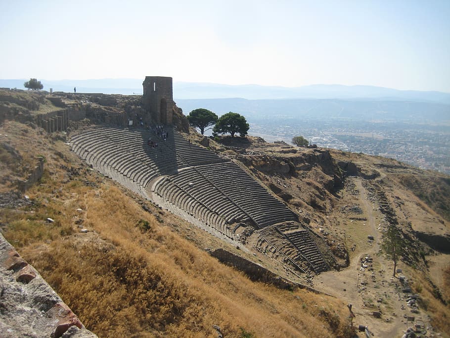 pergamon, ampiteater, turki, teater di lereng bukit, penggalian, teater, sejarah, masa lalu, kuno, arsitektur