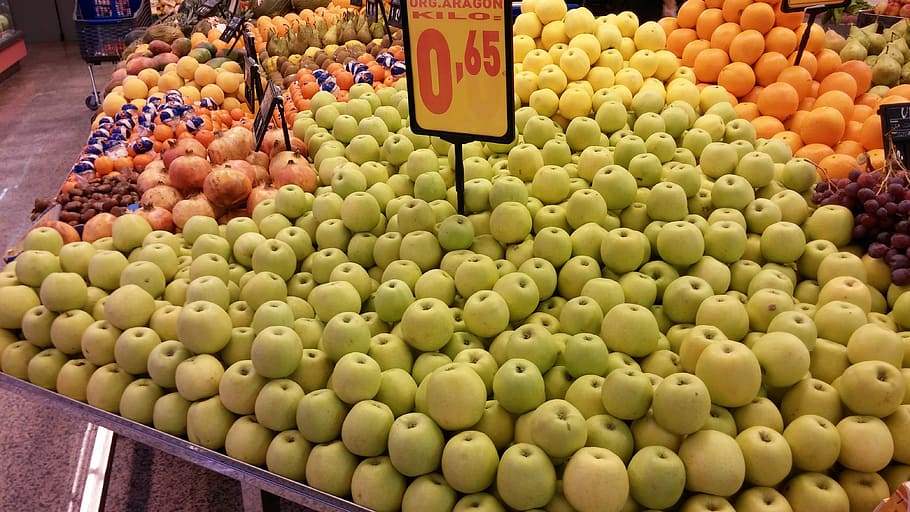 Apples, Supermarket, Greengrocers, food and drink, food, abundance, market, large group of objects, price tag, fruit