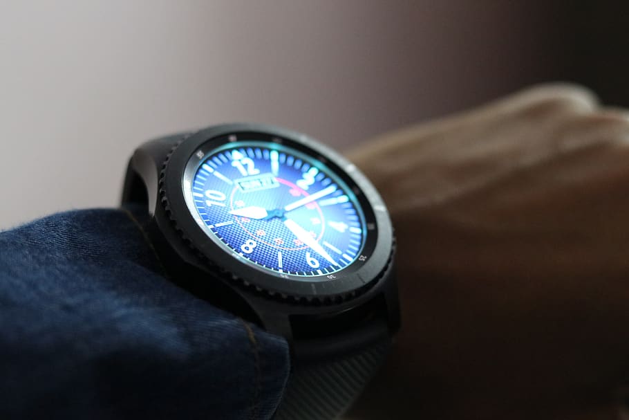 watch, smartwatch, time, technology, wearable, device, smart, iwatch, digital, gadget