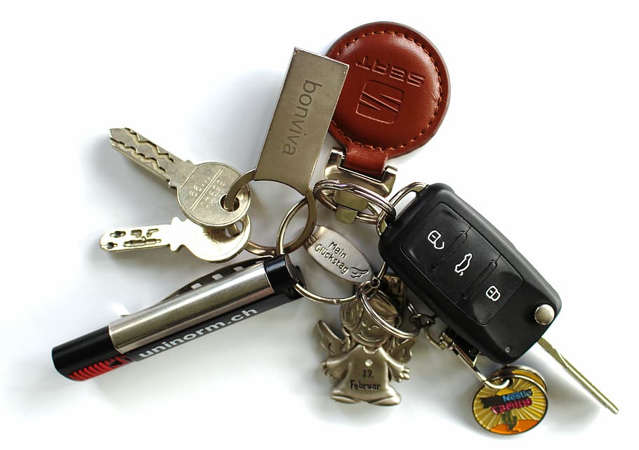 abu-abu, hitam, kunci, gantungan kunci, putih, permukaan, kunci mobil, kunci pintu, trailer, kunci garasi