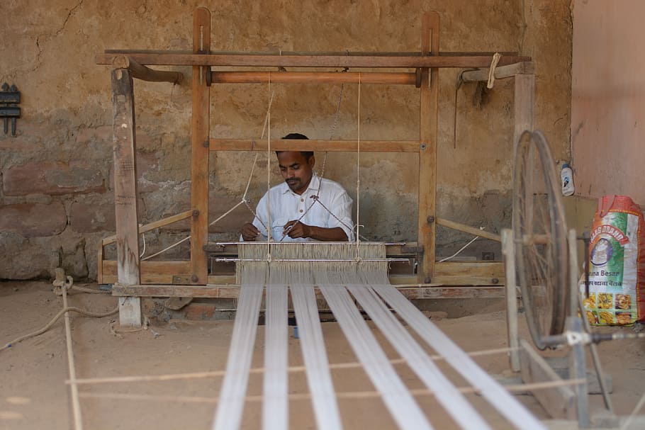 Weaving, Gujarat, Tourism, indoors, one man only, one person, only men, working, skill, wood - material