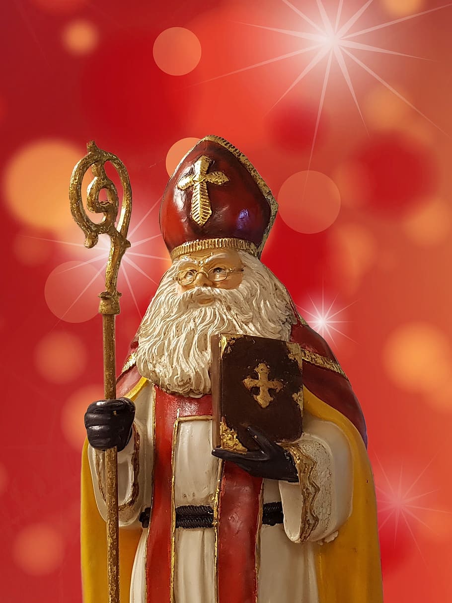 saint nicholas, pakjesavond, 5th of december, saint, tradition, dutch tradition, kindervriend, sint nicolaas, mitre, red