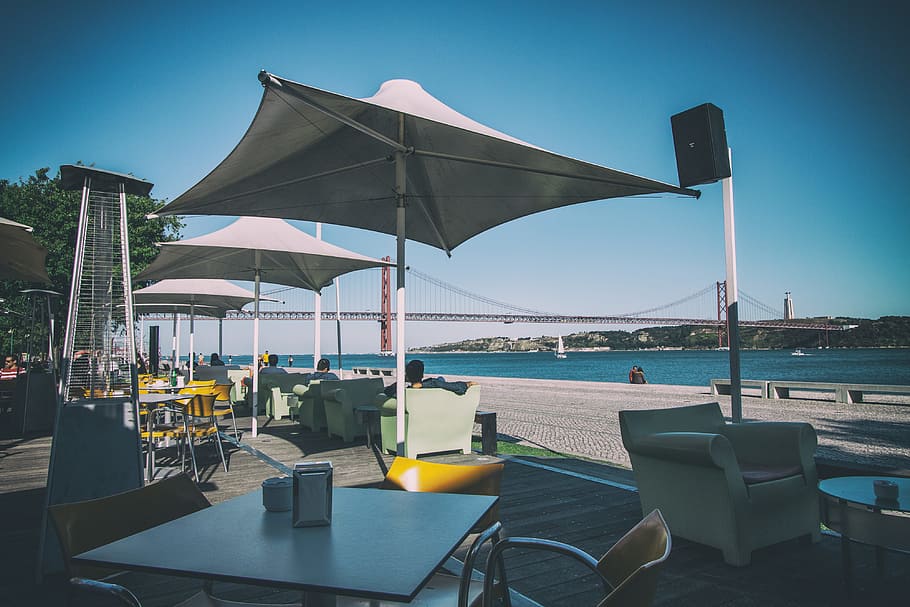 coastal, cafe, restaurant, captured, canon dslr, Shot, Lisbon, Portugal, Canon, DSLR
