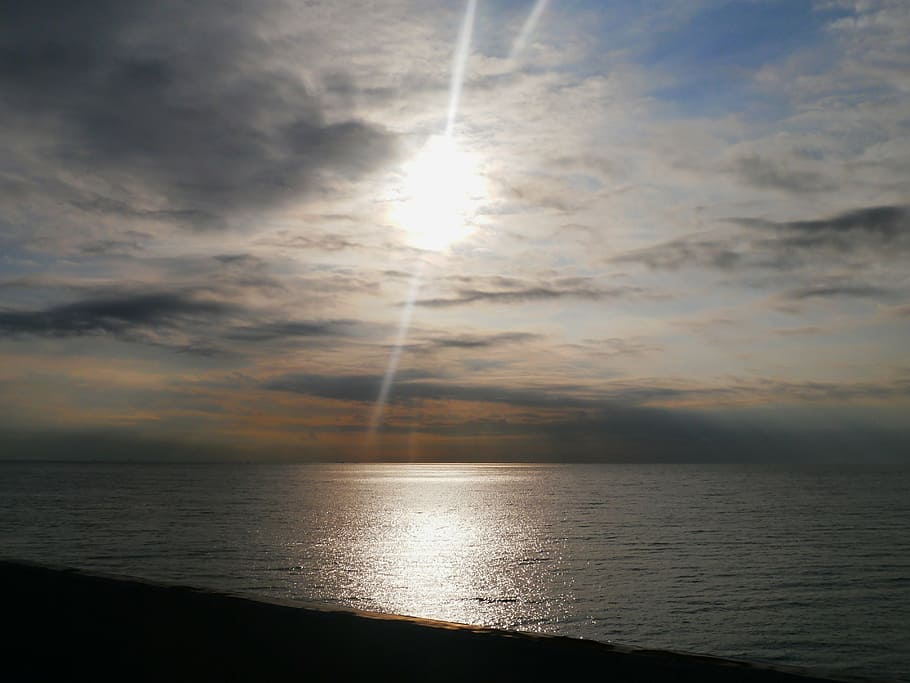 morning, sea, light, darkness, gray, black, sun, cloud, sky, reflection