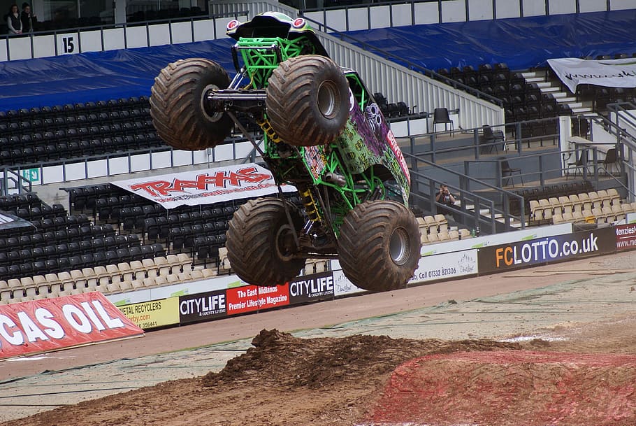 monster truck, jump, extreme, sports, automobile, cool, 4x4, offroad, truck, vehicle