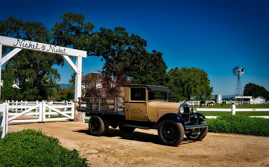 brown, vehicle, parked, white, wooden, gate, winery, farm, california, horses