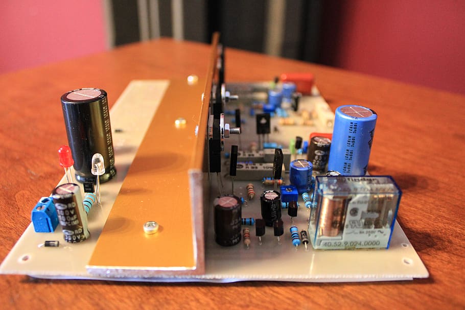 amplifier, electronics, transistor, pcb, audio, music, capacitor, heatsink, diy, indoors