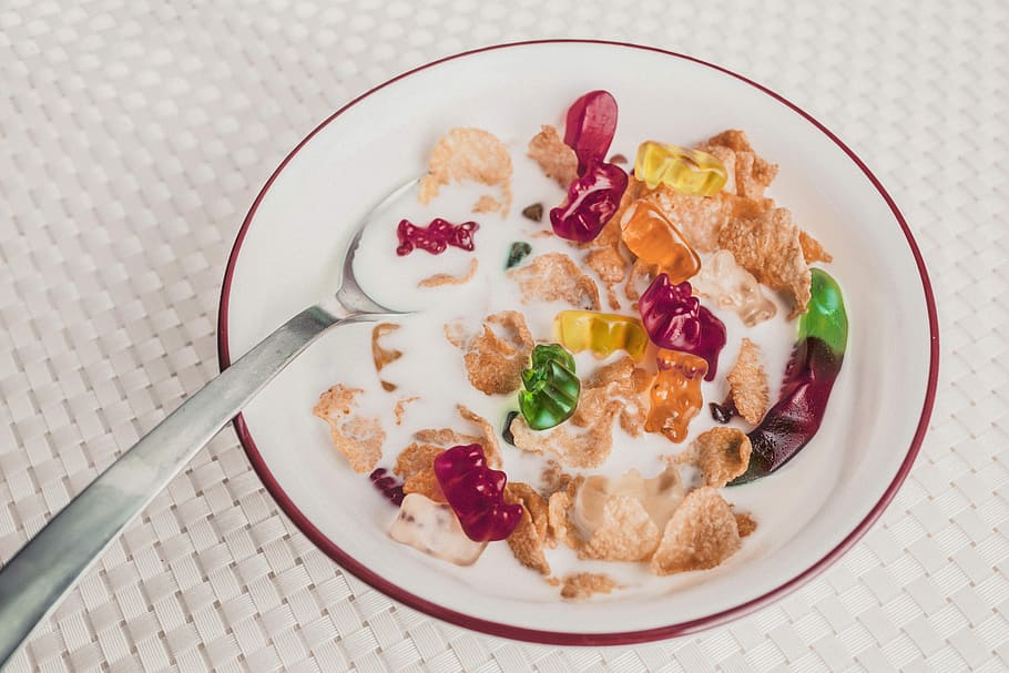 photograph, gummie, bears, cereal bowl, cereal, bowl, objects, whimsical, lazy, breakfast
