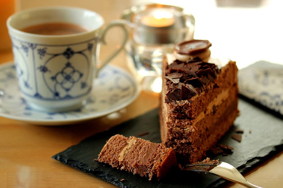 slice, chocolate cake, cup, coffee, drink, chocolate, food, delicious, sweet, sweetness