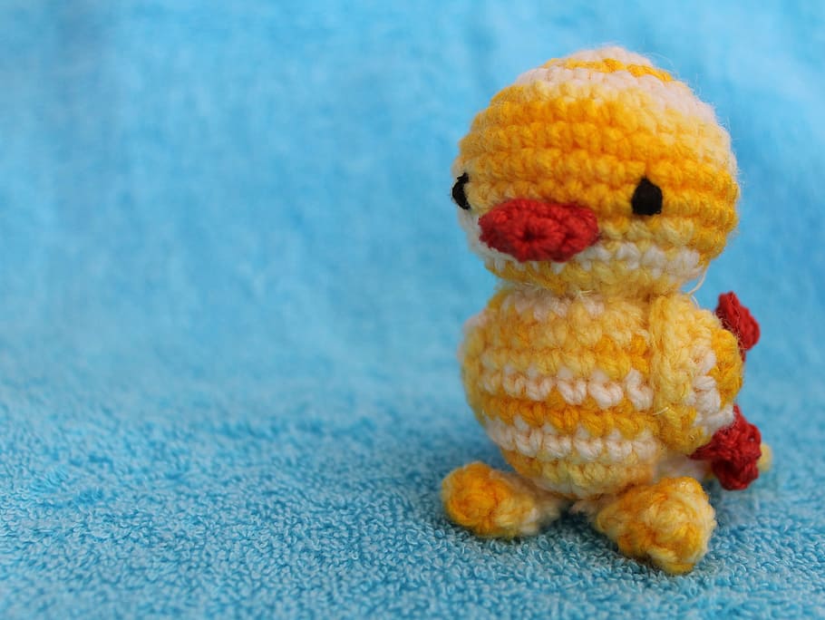 yellow, white, chick, crochet, plush, toy close-up photo, plush toy, close-up, toy, bird