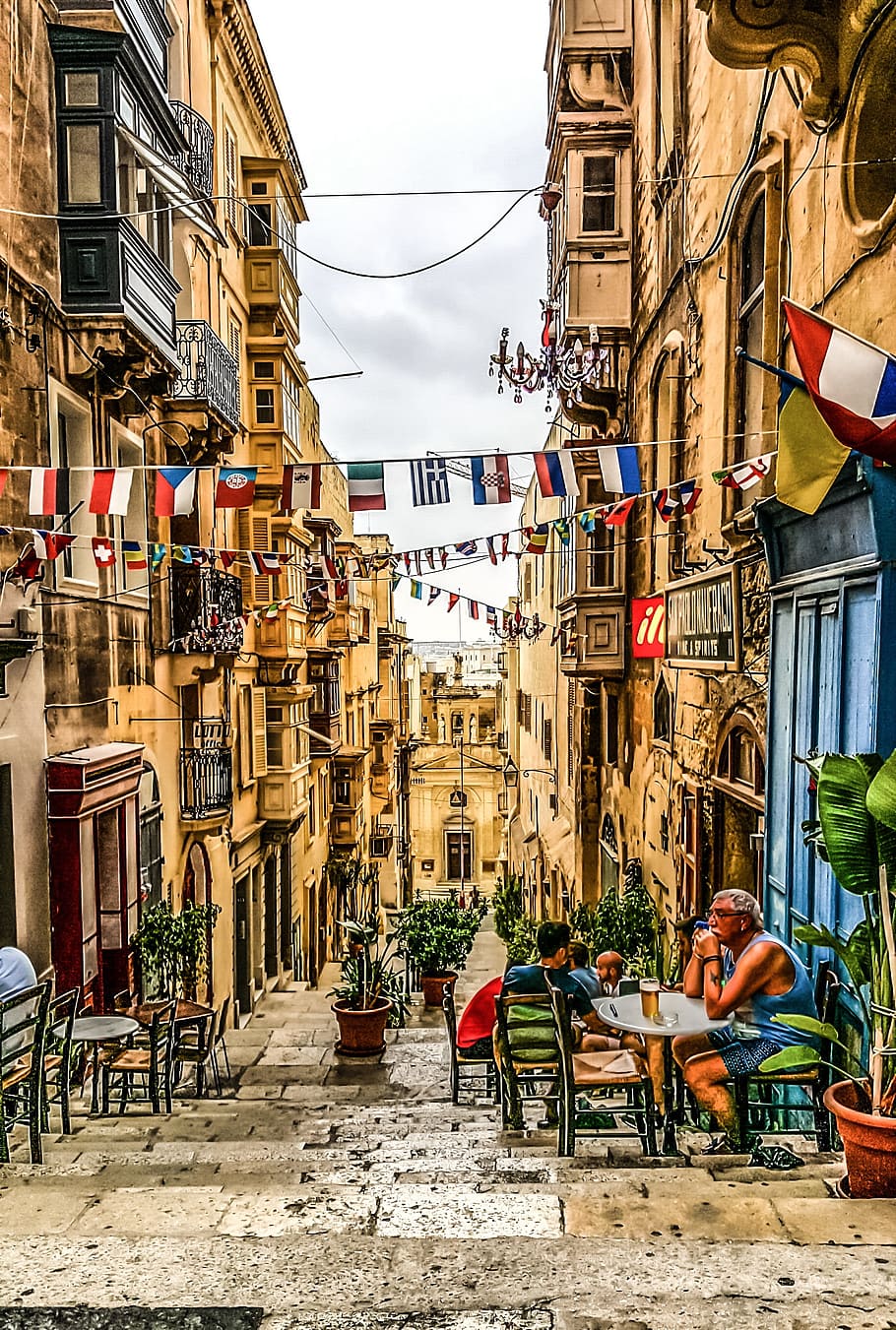 bunting, flags, hanging, buildings, Malta, Island, Mediterranean, Sidewalk, malta, island, alley