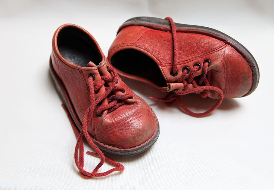 ペア, 赤ちゃん, 茶色, 革の靴, 白, 表面, 子供用, 靴, 子供用靴, 赤いブーツ