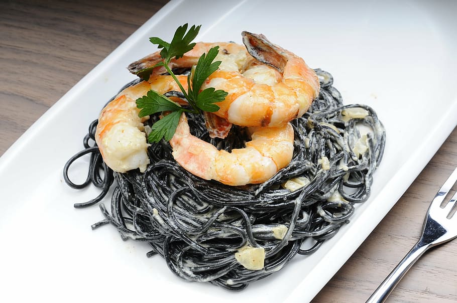pasta shrimp dish, italy, food, spaghetti, food and drink, plate, indoors, seafood, garnish, healthy eating