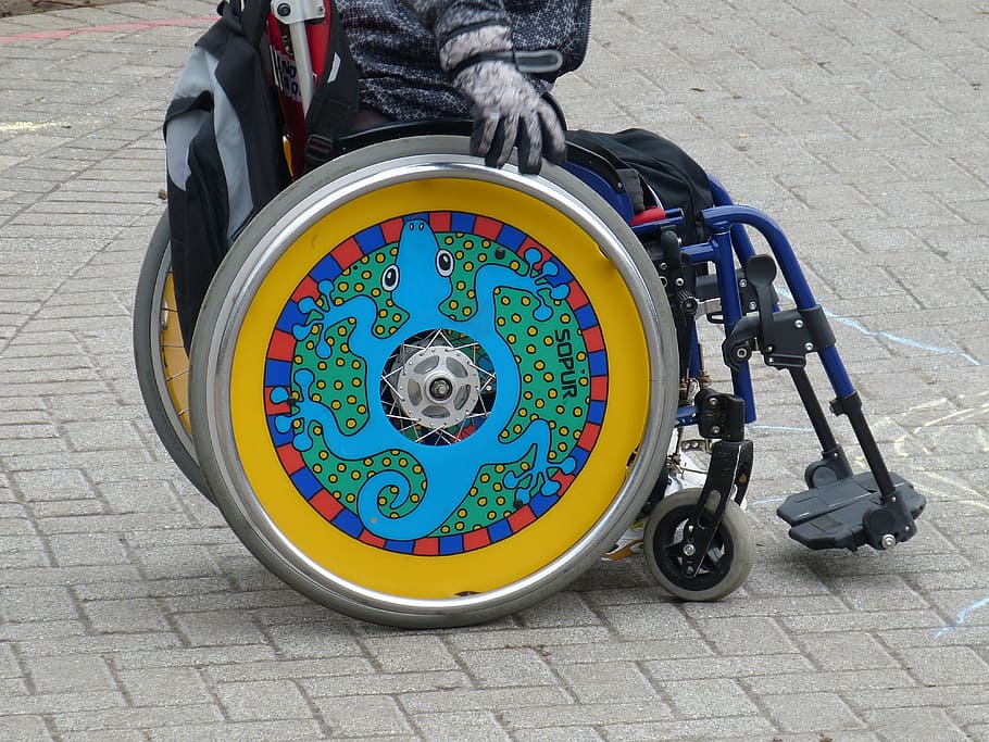 pessoa, sentado, cadeira de rodas automotora, com deficiência, deficiência, pacientes, deficiente, deficiência física, mobilidade, violações