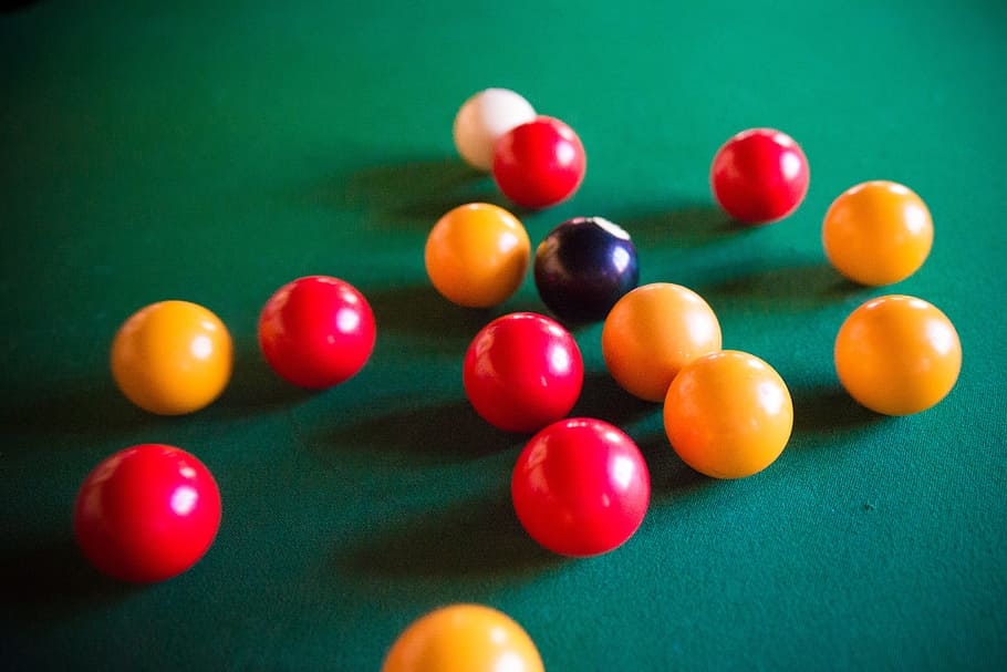 billiards, bar, green, bowls, play, red, yellow, sport, pool ball, pool - cue sport