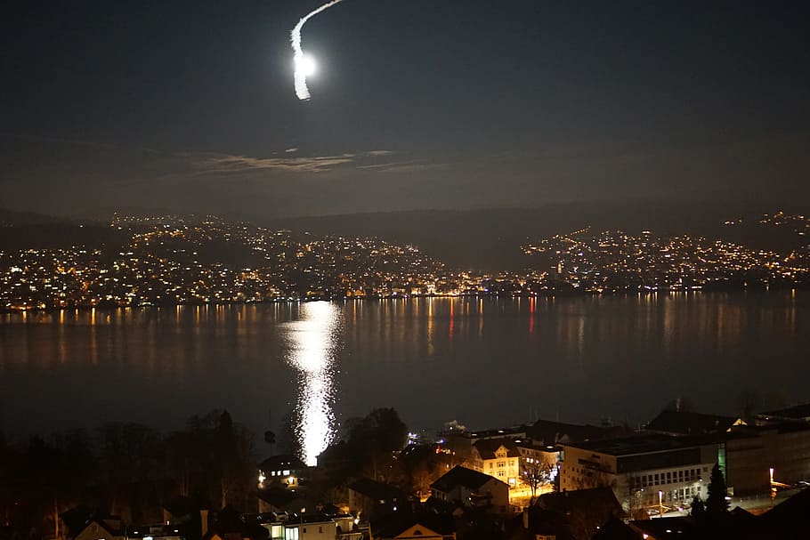 Lago, reflexión, agua, noche, Zurich, iluminado, luna, cielo, ciudad, arquitectura