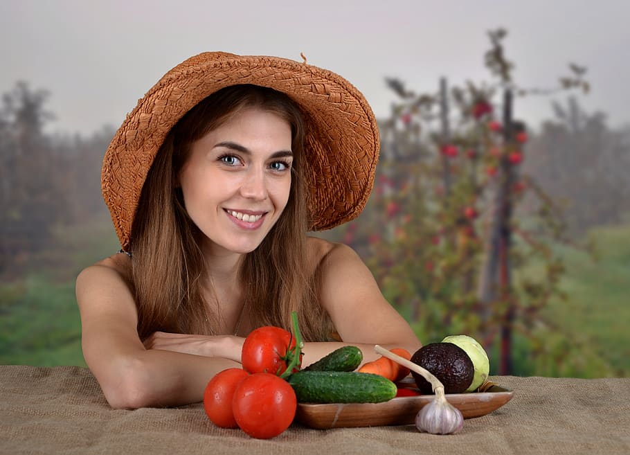 girl, woman, vegetables, health, diet, eating, vitamins, tomato, cucumber, nutrition