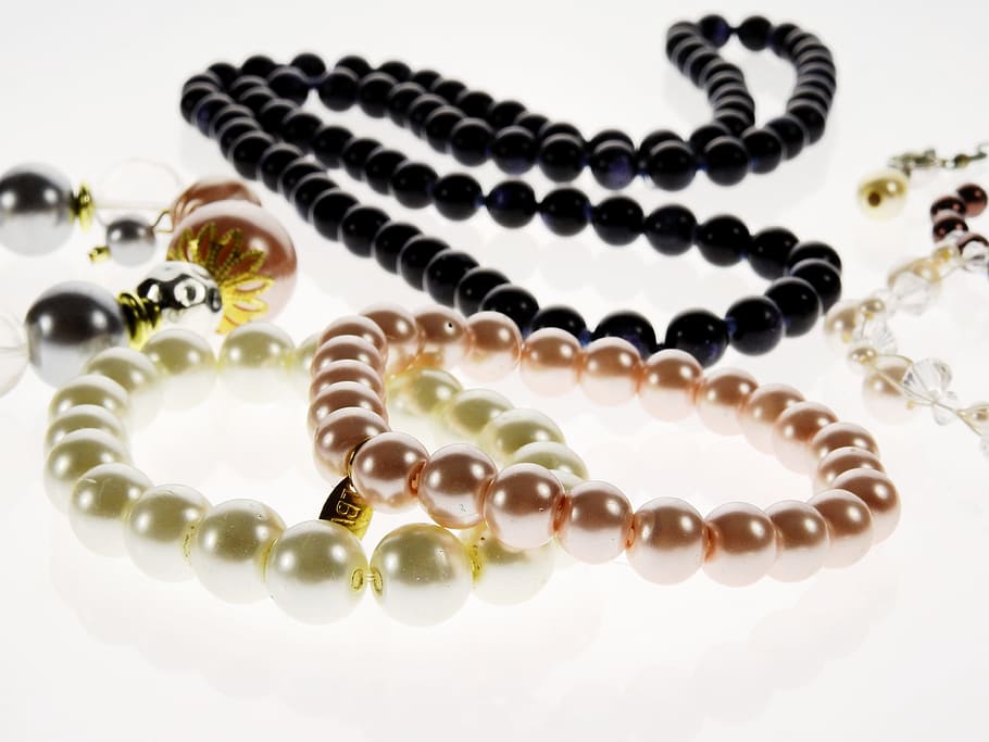 assorted-color beaded necklaces, Jewellery, Pearl, Bangle, Necklace, chain, beautiful, beauty, money, expensive