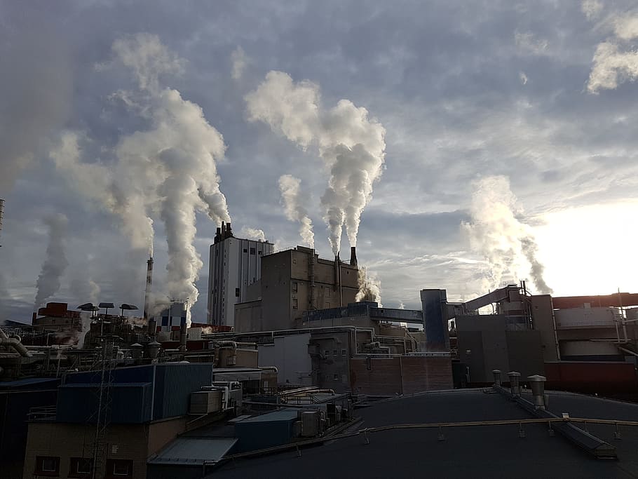 edifícios da fábrica, nuvens, fábrica, edifícios, indústria, chaminé de fábrica, chaminé, fumaça, comer, poluição