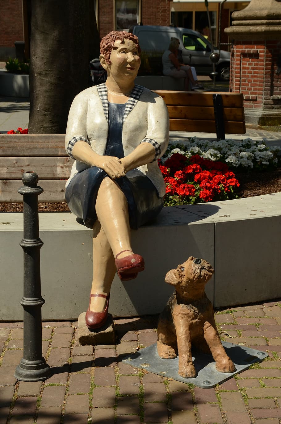 statue, woman, dog, comic, sit, rest, rees, germany, full length, real people