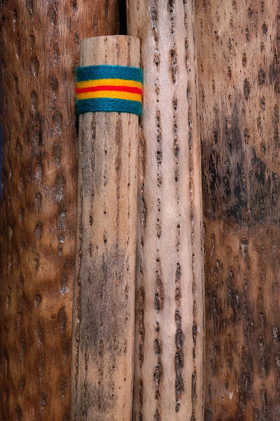 rainmaker, rain bar, rain stick, effect instrument, tube-shaped container rattle, vessel rattle, rattle, didgeridoo, overtone empire, wind instrument