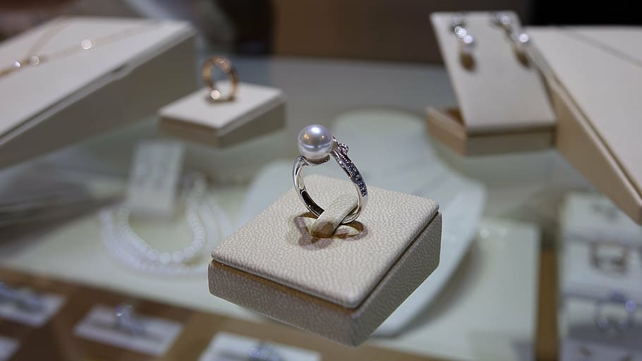 ring, pearl rings, pearl ring, jewelry, luxury, wealth, jewelry box, diamond - gemstone, necklace, indoors