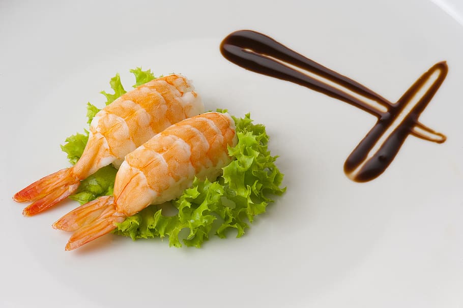 two, cooked, shrimp, lettuce, plate, Sushi, Food, Japan, food and drink, seafood