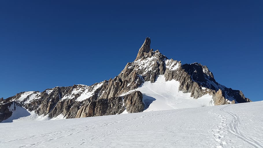 Dent Du Géant, Aiguille Du Géant, chamonix, series 4000, mountain, summit, rock points, exposed, landscape, snow