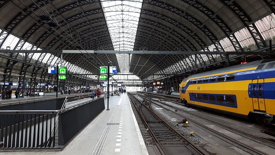 вокзал, амстердам, поезд, междугородние, платформа, нидерланды, общественный транспорт, центральный вокзал, путешествия, голландия